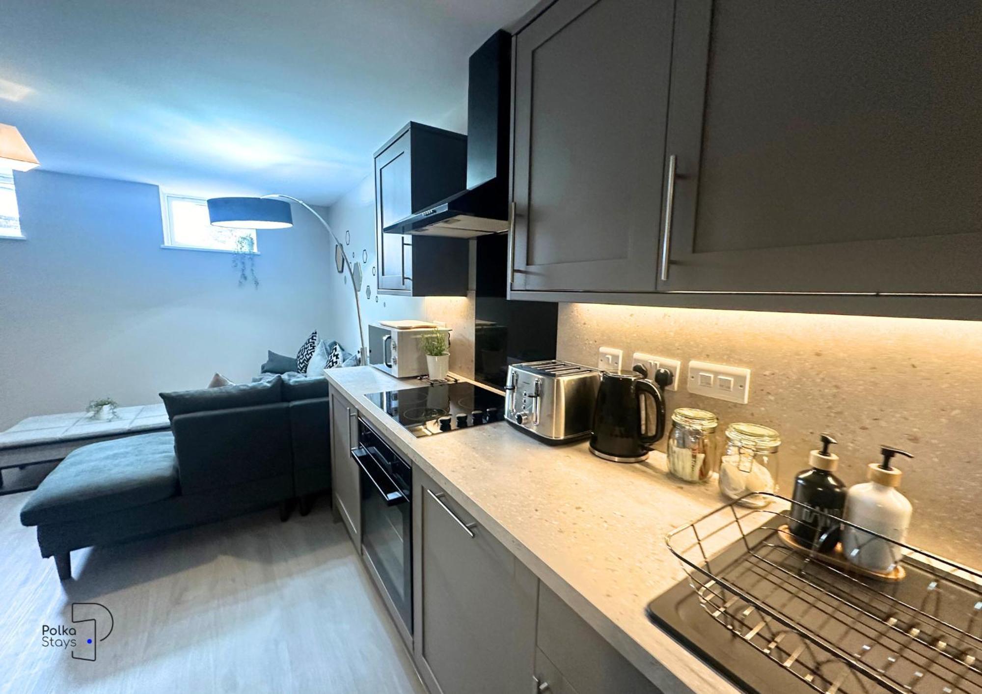 Hanley, Stoke - Modern Spacious Apartments By Polkastays Dış mekan fotoğraf