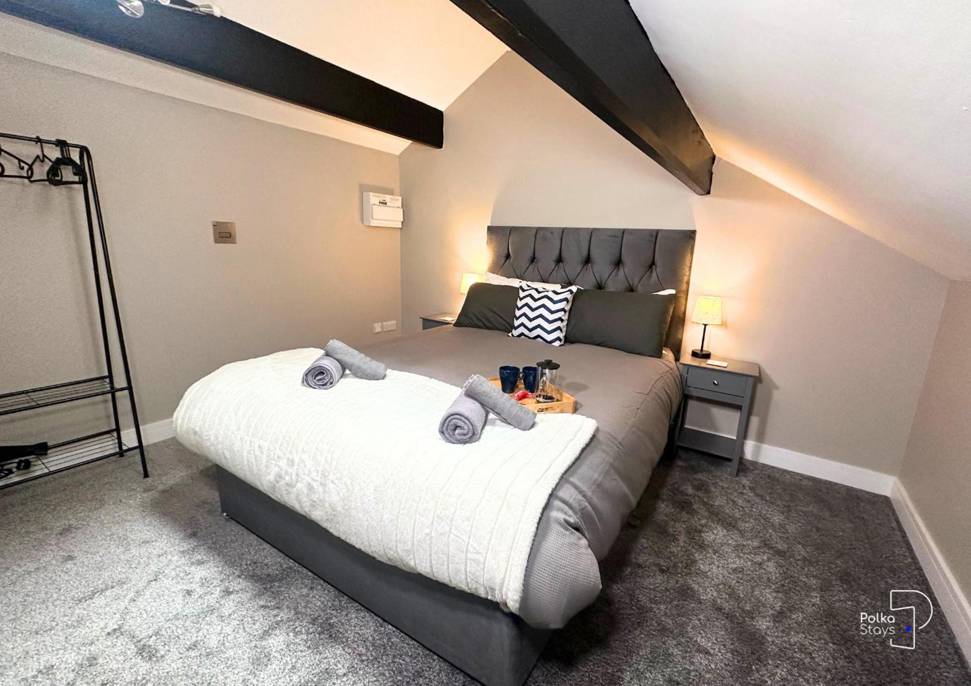 Hanley, Stoke - Modern Spacious Apartments By Polkastays Dış mekan fotoğraf