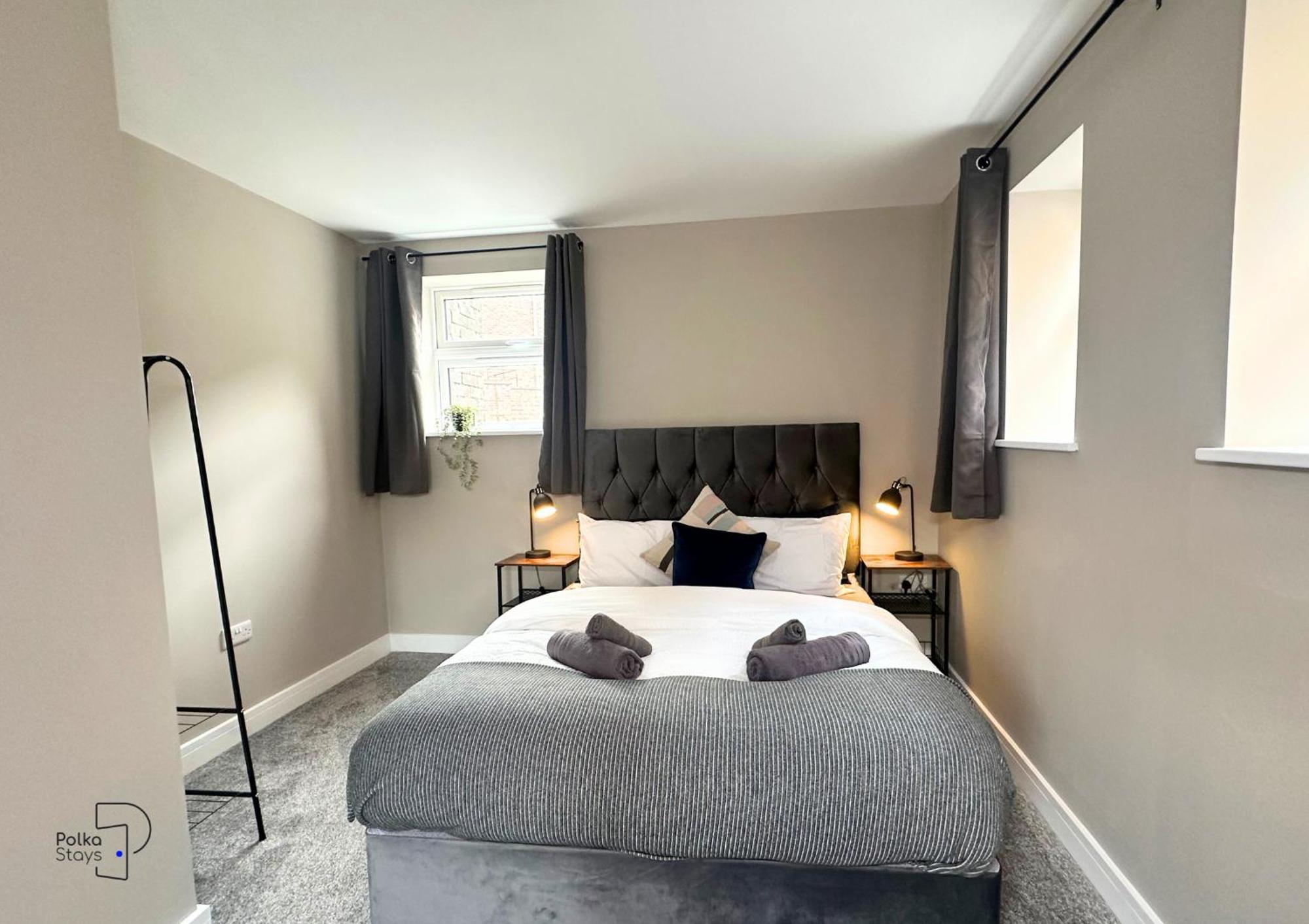 Hanley, Stoke - Modern Spacious Apartments By Polkastays Dış mekan fotoğraf