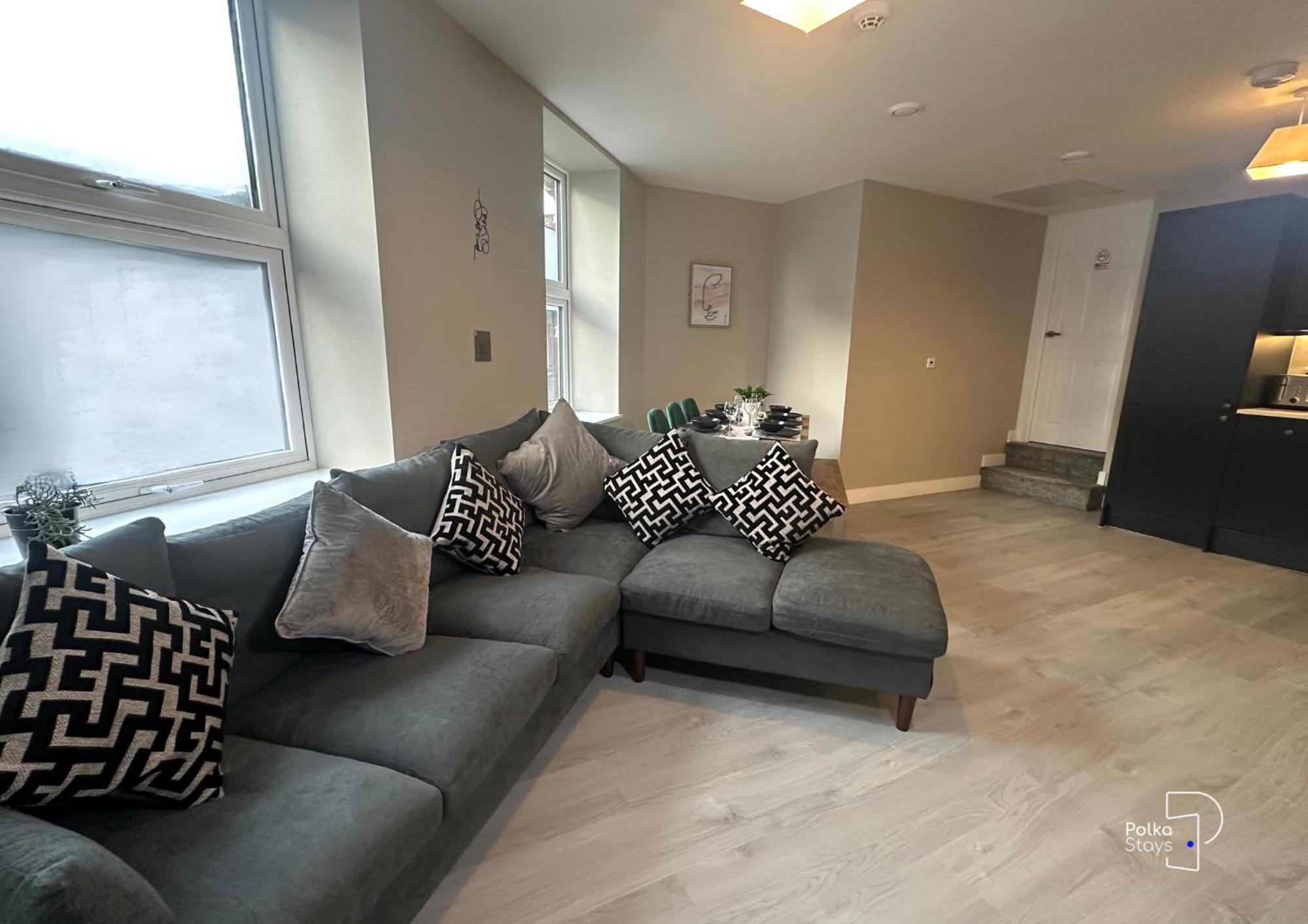 Hanley, Stoke - Modern Spacious Apartments By Polkastays Dış mekan fotoğraf