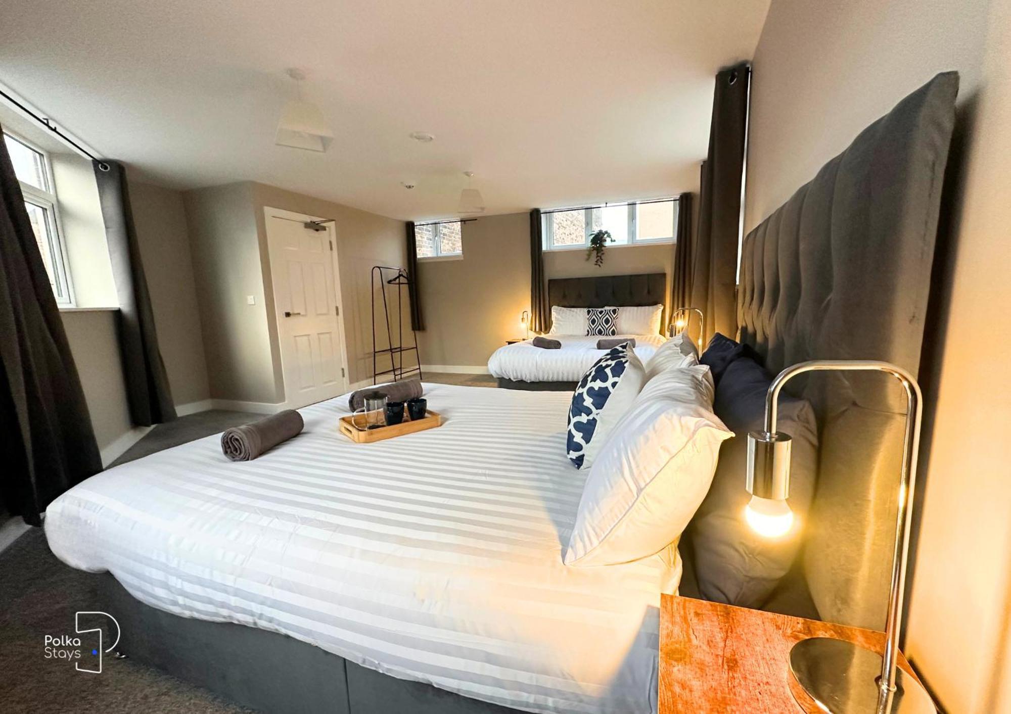 Hanley, Stoke - Modern Spacious Apartments By Polkastays Dış mekan fotoğraf