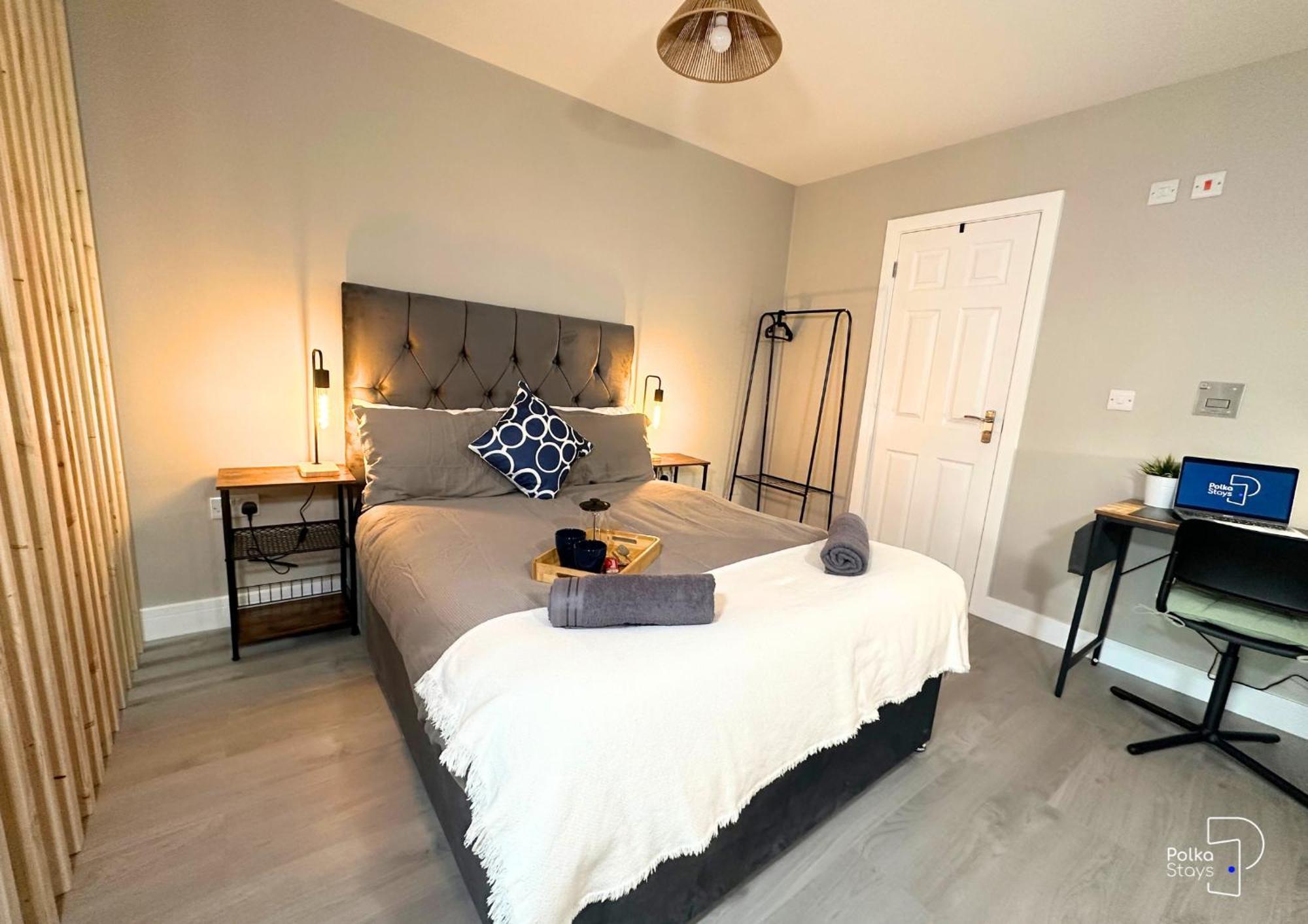 Hanley, Stoke - Modern Spacious Apartments By Polkastays Dış mekan fotoğraf