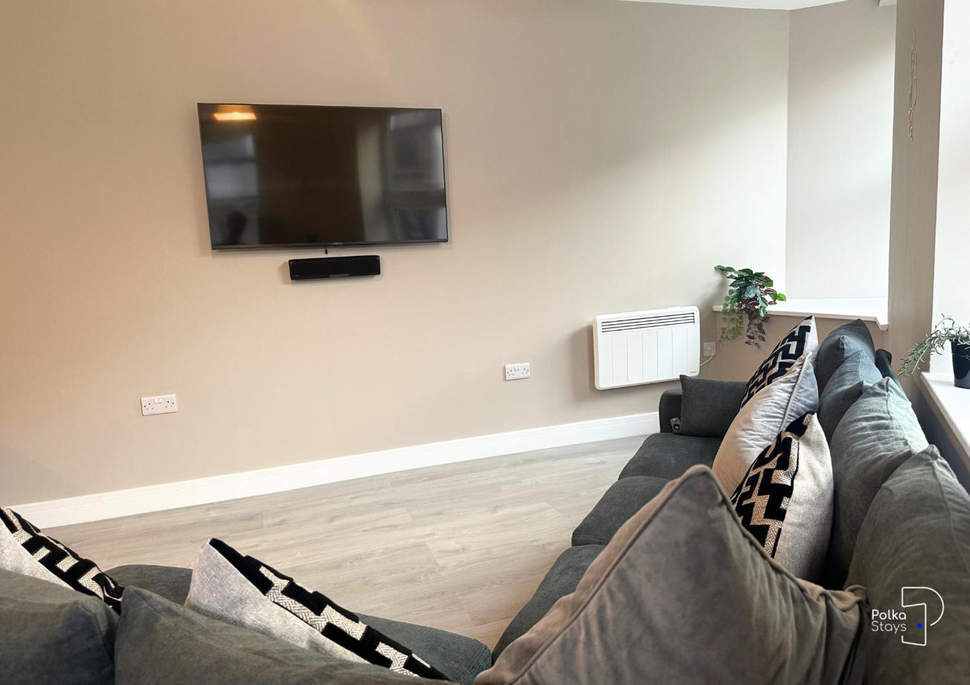 Hanley, Stoke - Modern Spacious Apartments By Polkastays Dış mekan fotoğraf