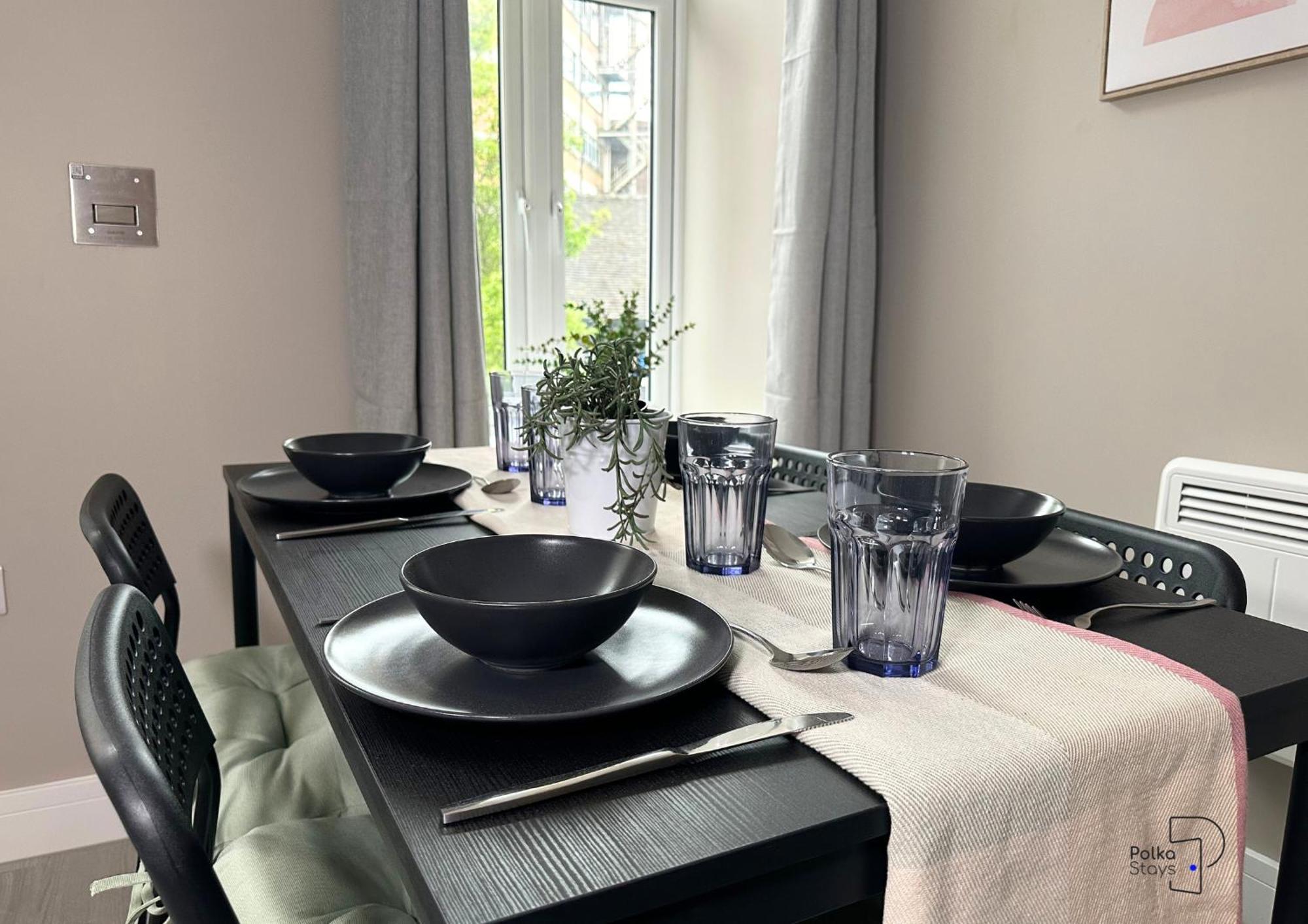 Hanley, Stoke - Modern Spacious Apartments By Polkastays Dış mekan fotoğraf